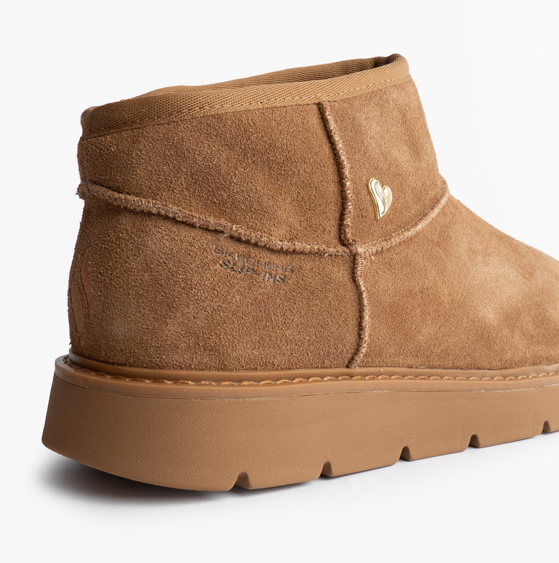 Skechers 167848/CSNT KEEPSAKES COZY - COZY MINI Womens Boots Chestnut side view showing suede upper and rubber sole.