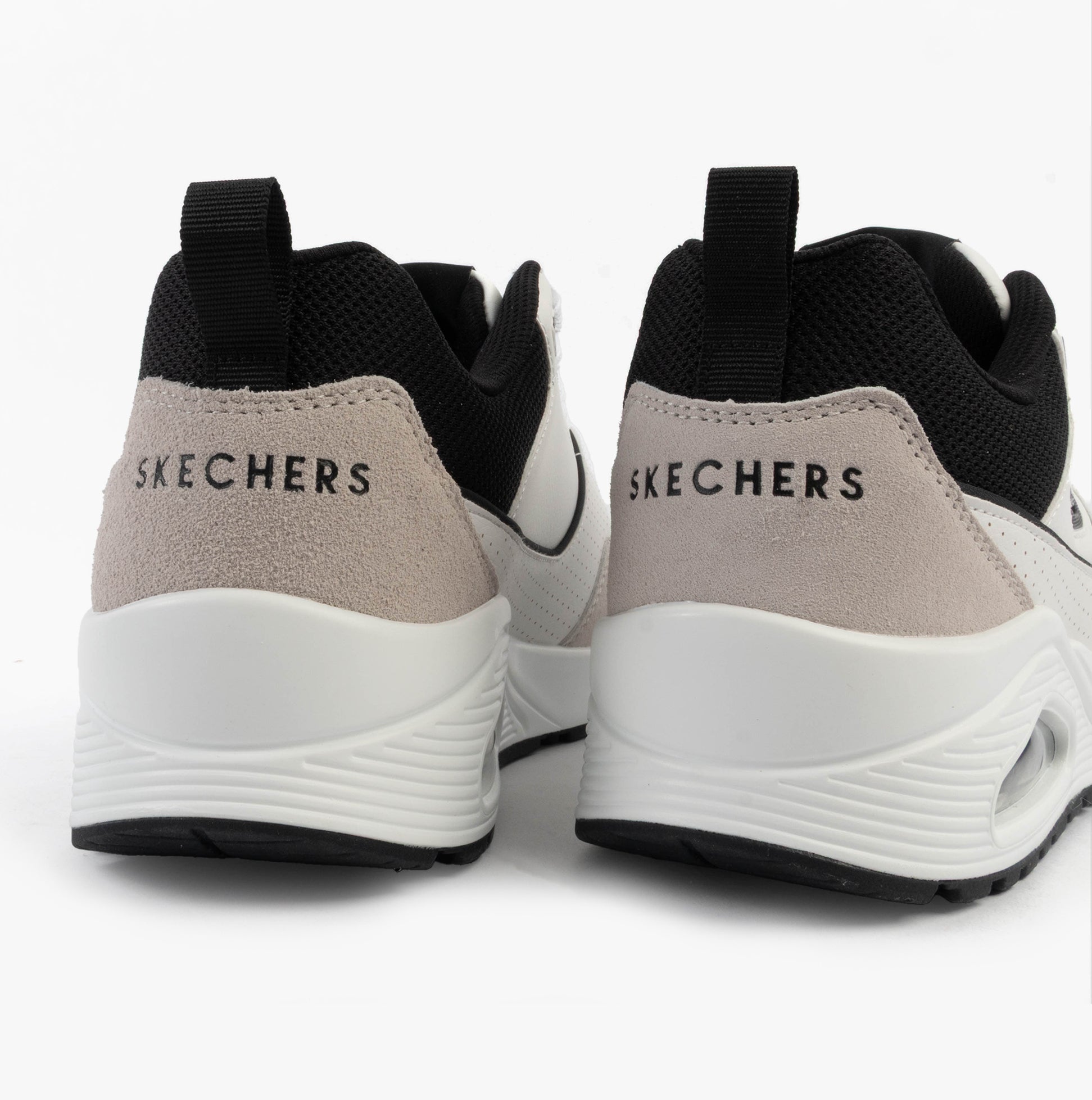 Skechers 183020/WBK UNO - RETRO ONE Mens Trainers White Mono/Black rear view showcasing brand logo and suede detail.