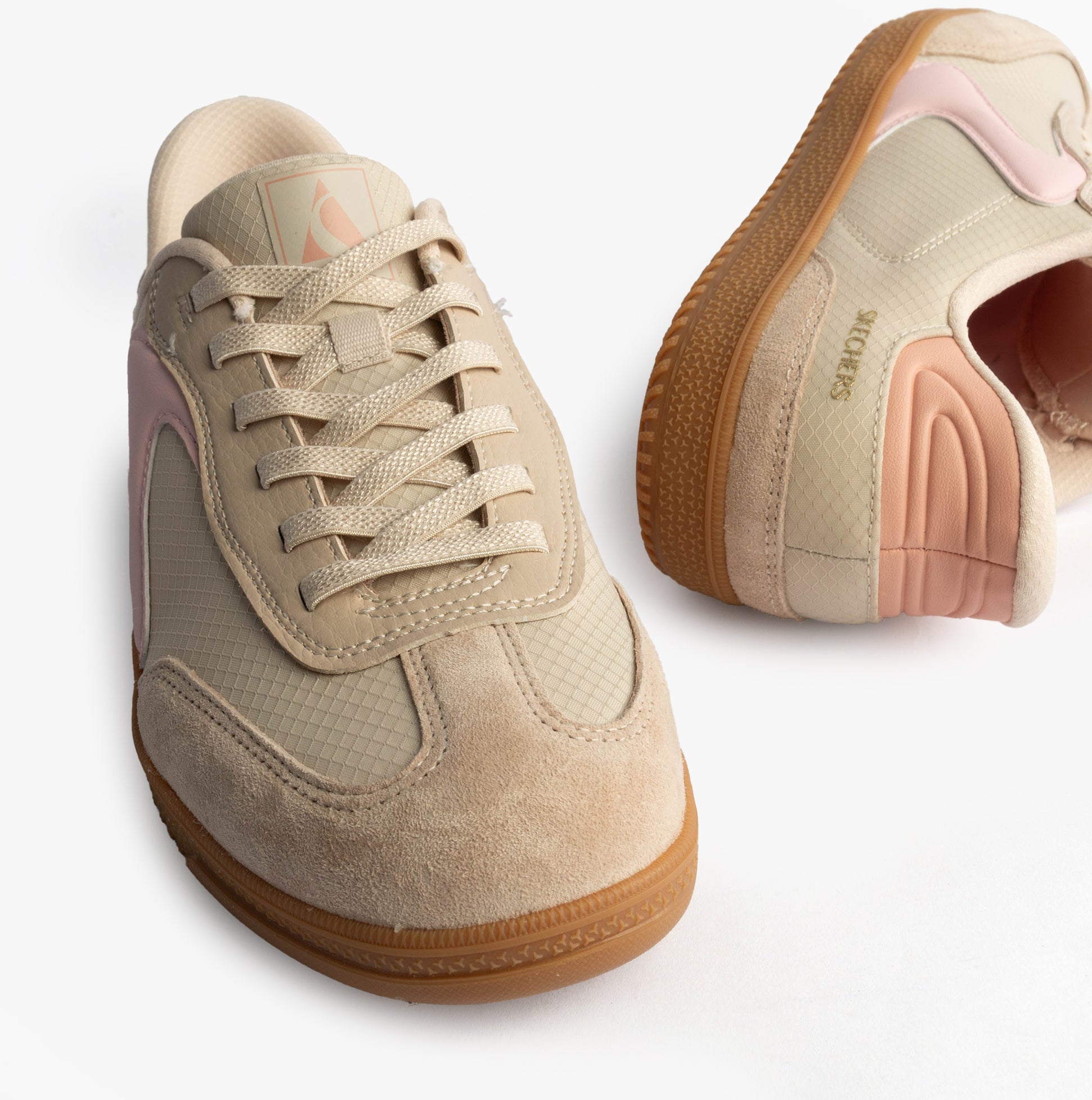 Skechers 185323/NTPK HOTSHOT Womens Trainers Natural Nylon/LeatherPink front view showcasing suede and fabric materials.