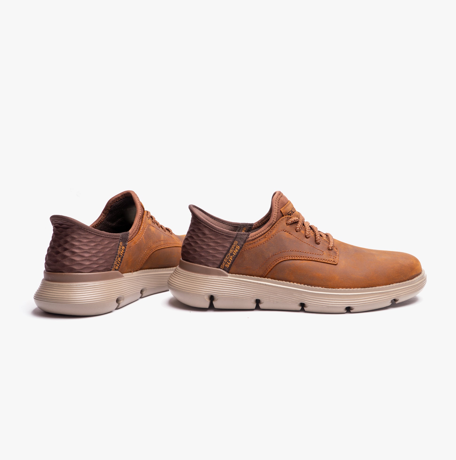 Skechers 205046/CDB GARZA-GERVIN Mens Casual Trainers Brown