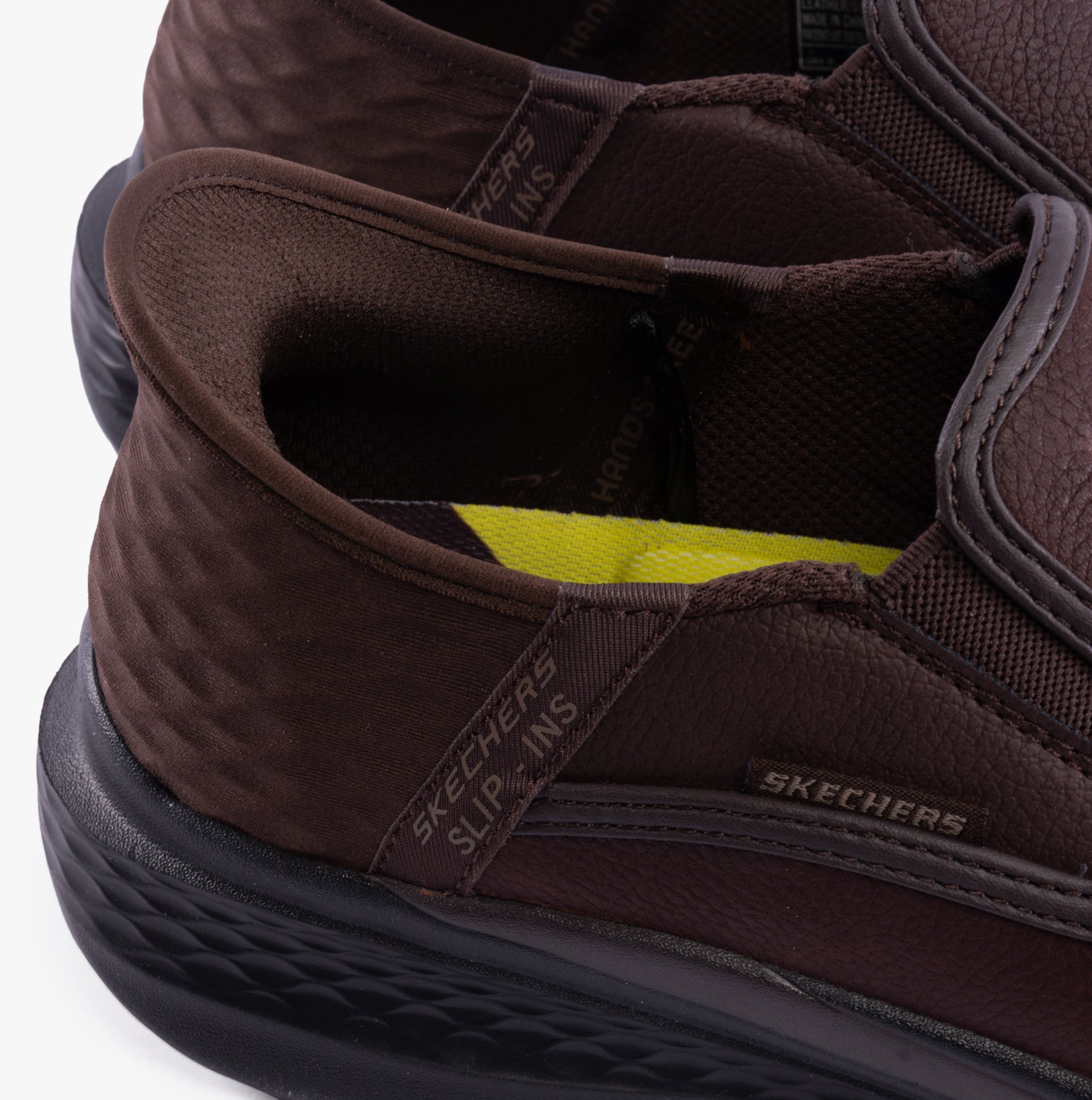 Skechers 205237/RDBR SLADE - COOPER Mens Shoes Red/Brown detail view showcasing leather upper and slip-on design.