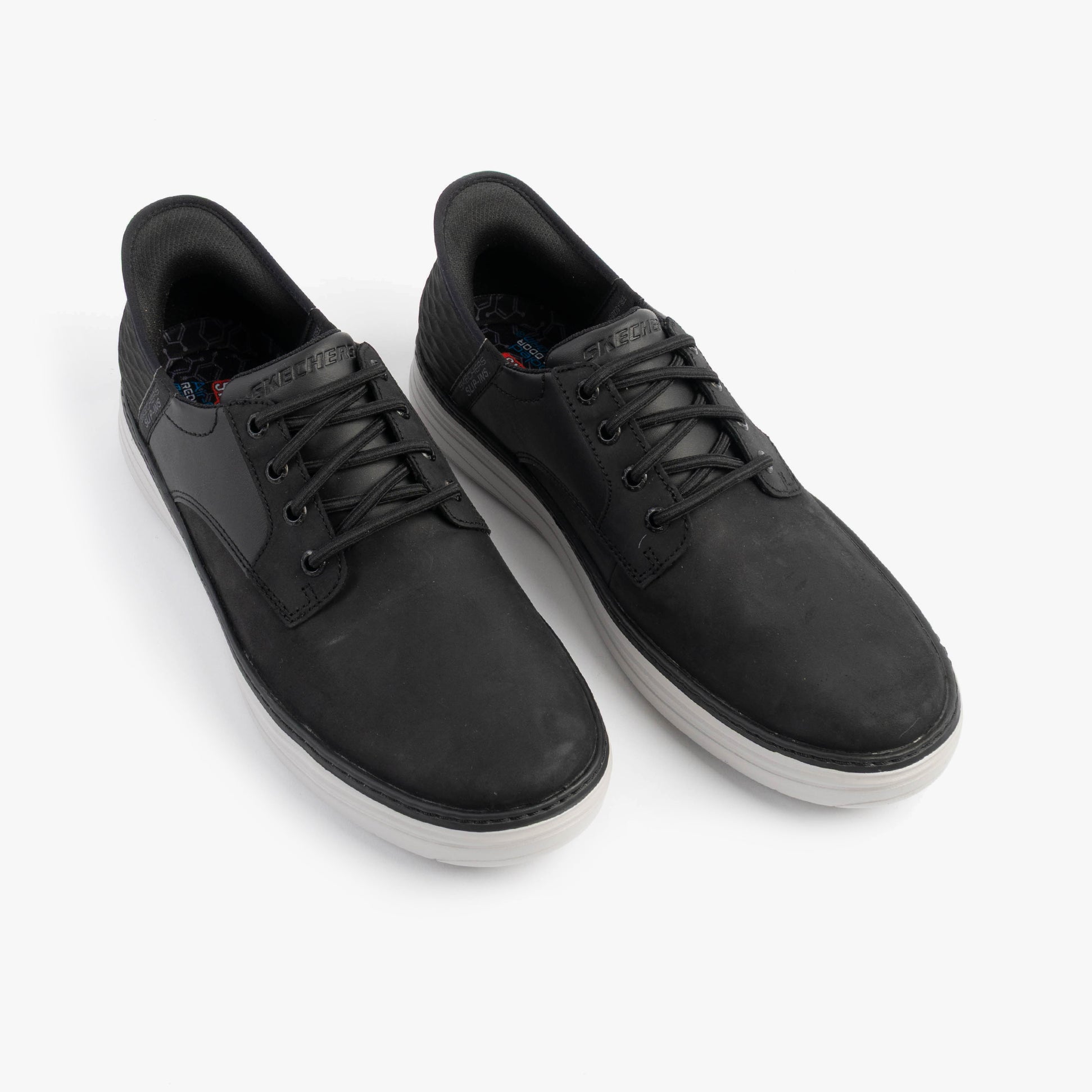 Skechers 205279/BLK HYLAND - RADLEY Mens Trainers Black top view with lace-up closure and round toe design.