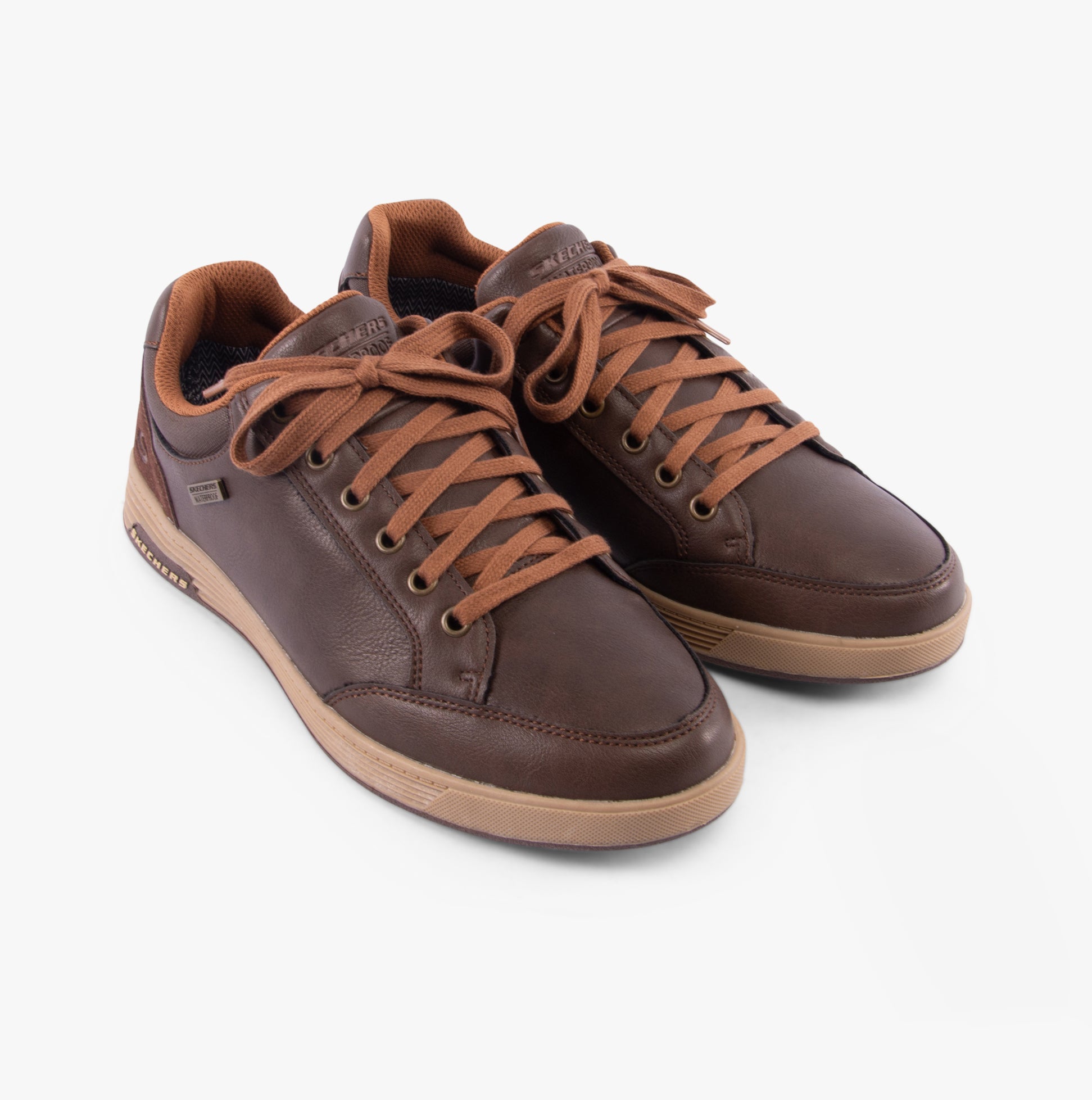 Skechers 210944/CHOC CAVELL - SPARKMAN Mens Trainers Chocolate front view showing faux leather upper and lace-up design.