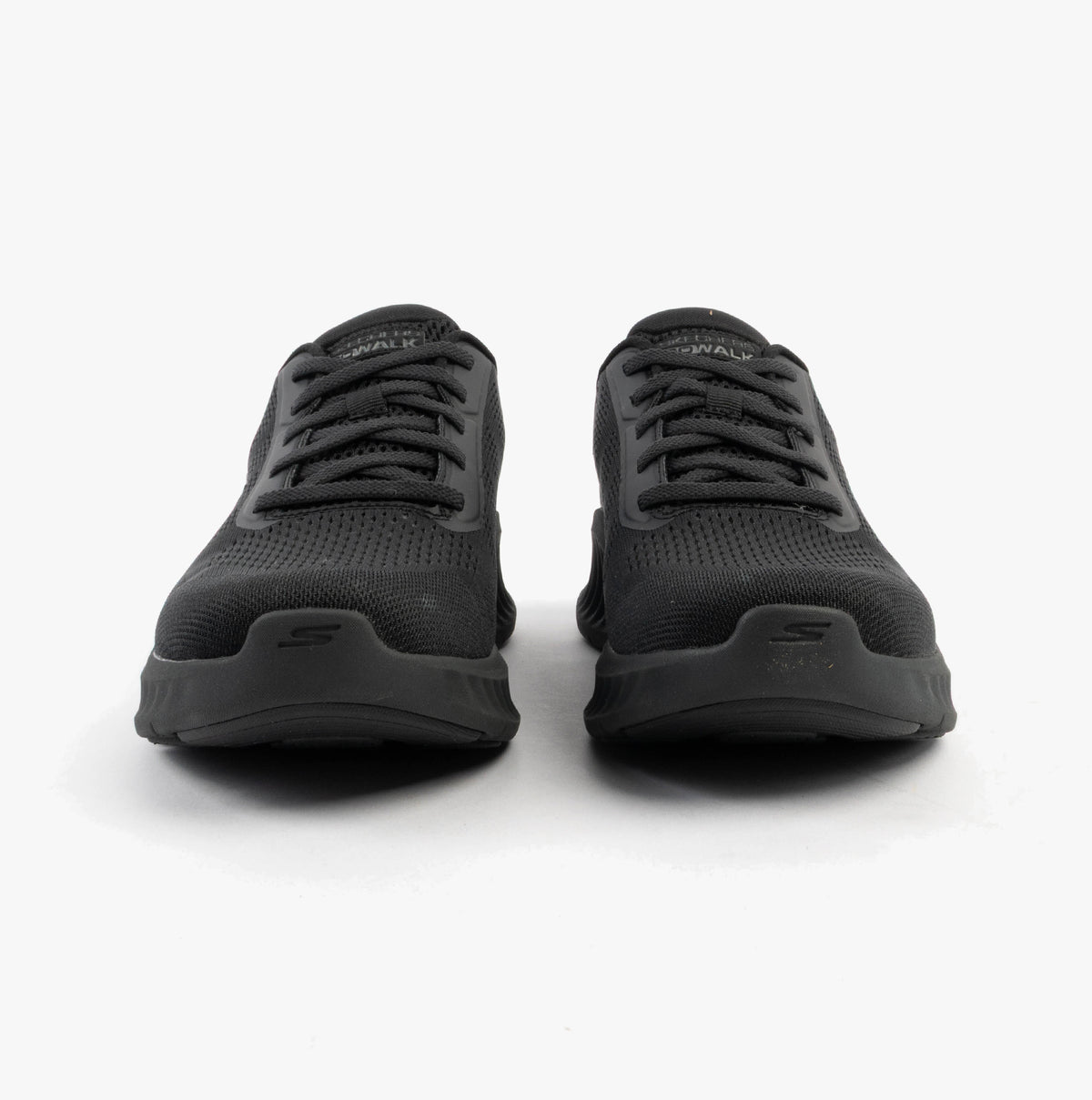 Skechers 216375/BBK GO WALK NOW - PAYTON Mens Trainers Black front view showing lace-up design and mesh upper.