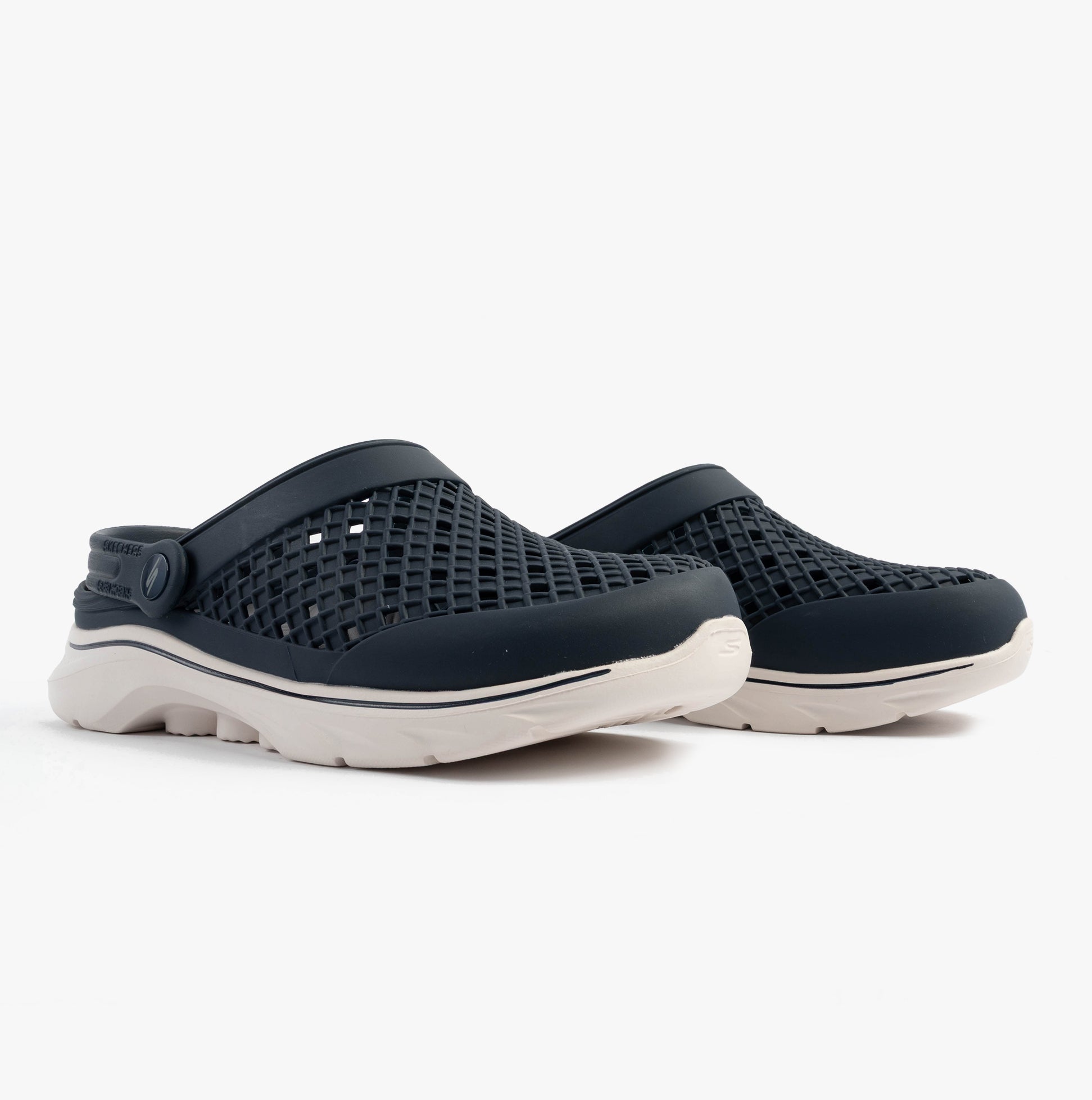 Skechers 243283/NVW GO WALK 7 FOAMIES - AMBITION Mens Sandals Navy/White side view showing breathable design and slip-on style.