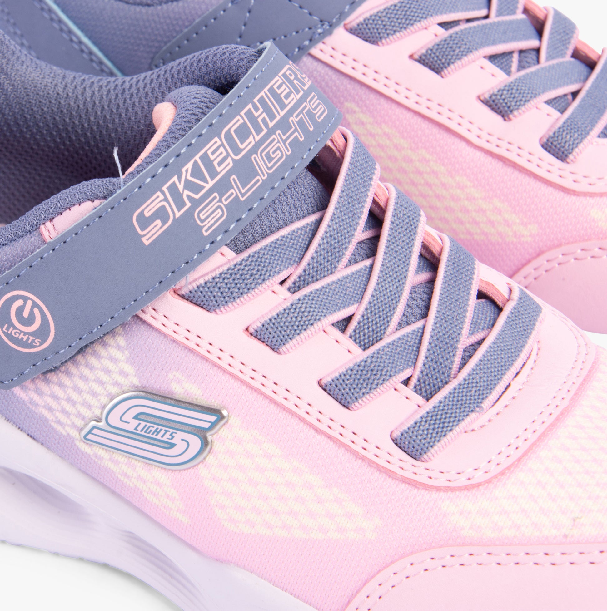 Skechers 303714L/GYLP SOLA GLOW - OMBRE DE Girls Trainers Gray/Light Pink top detail view with logo and laces.