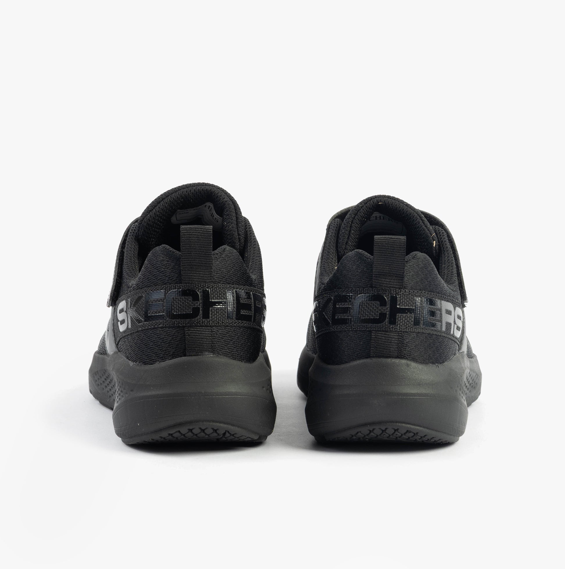Skechers 303932L/BBK GO RUN ELEVATE - SPORTY SPECT Girls Trainers Black rear view with logo detail.