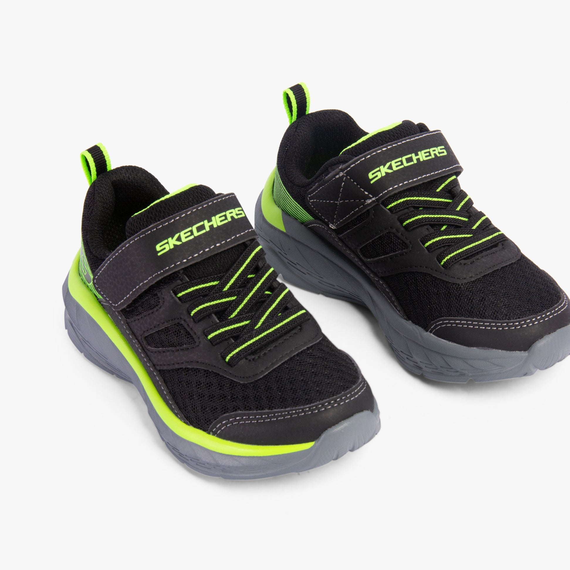 Skechers 403718L/BKLM BOUNDLESS Boys Trainers Black/Lime side view with lace-up closure and bright green accents.