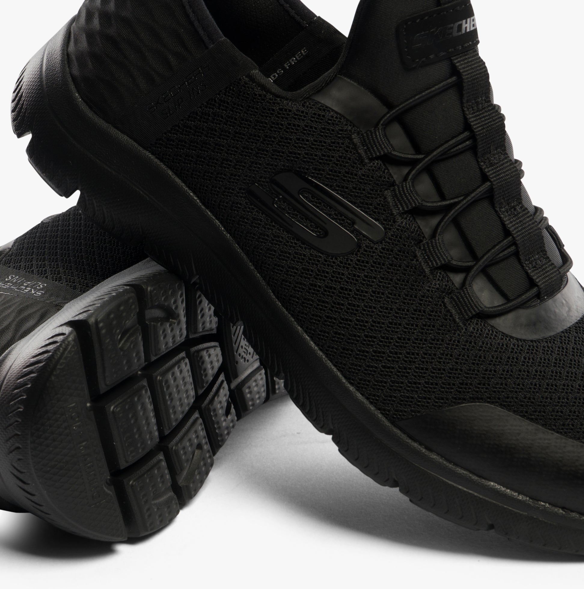 Skechers 403833L/BBK SUMMITS - HIGH RANGE Boys Trainers Black side view showcasing the breathable upper and rubber sole.