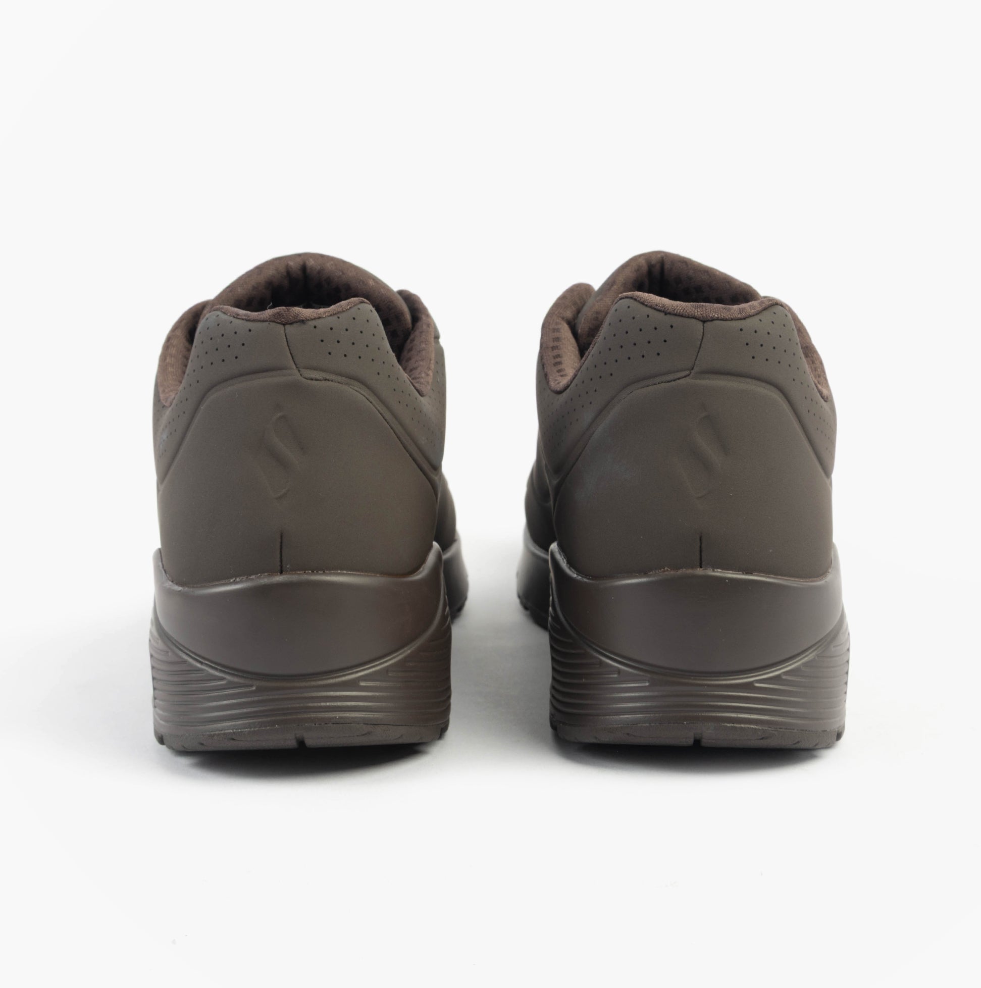 Skechers 52458/CHOC UNO - STAND ON AIR Mens Trainers Chocolate rear view showcasing sleek design and comfortable fit.