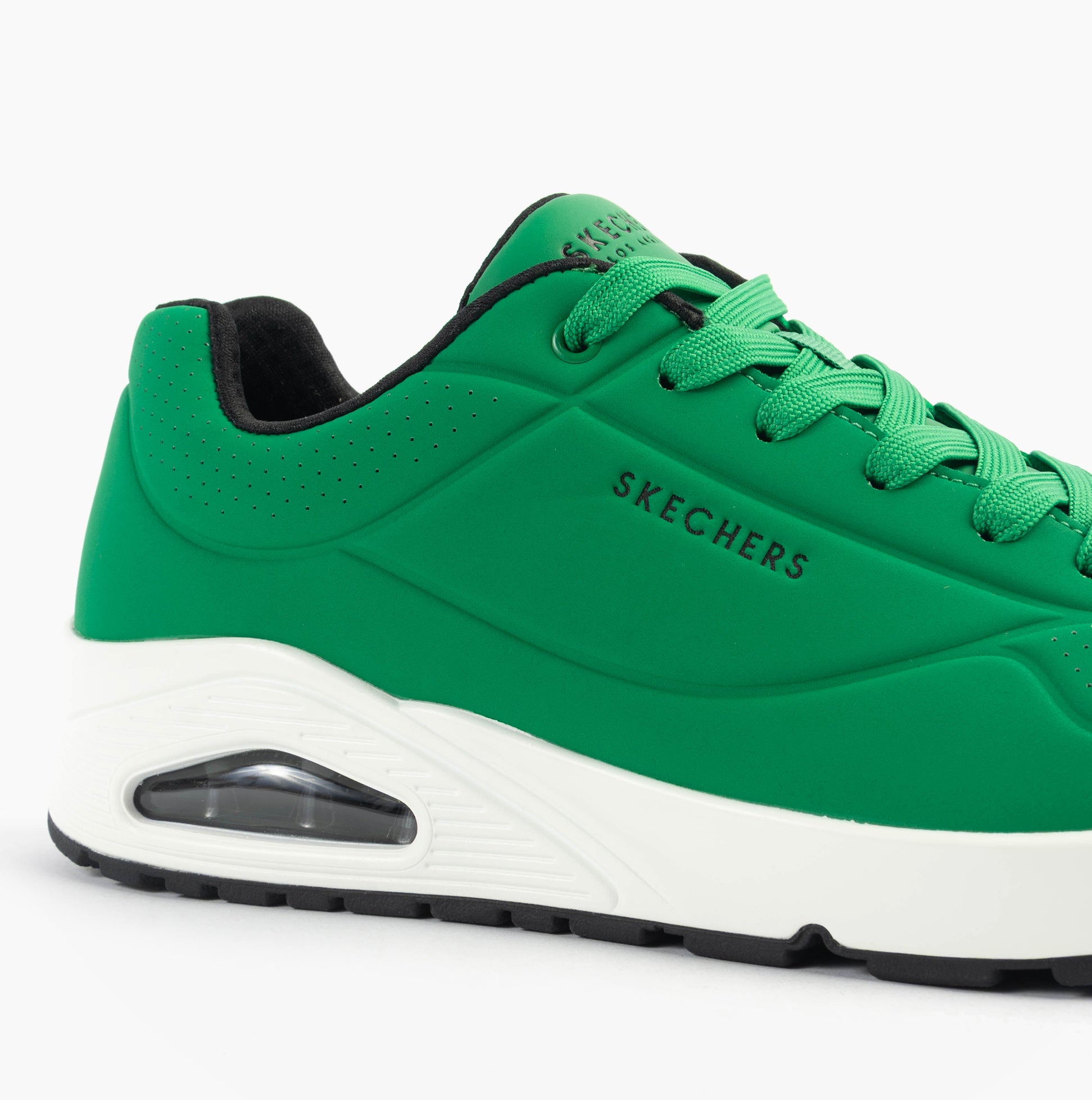 Skechers 52458/GRW UNO - STAND ON AIR Mens Trainers Green White side view showcasing vibrant green synthetic leather.