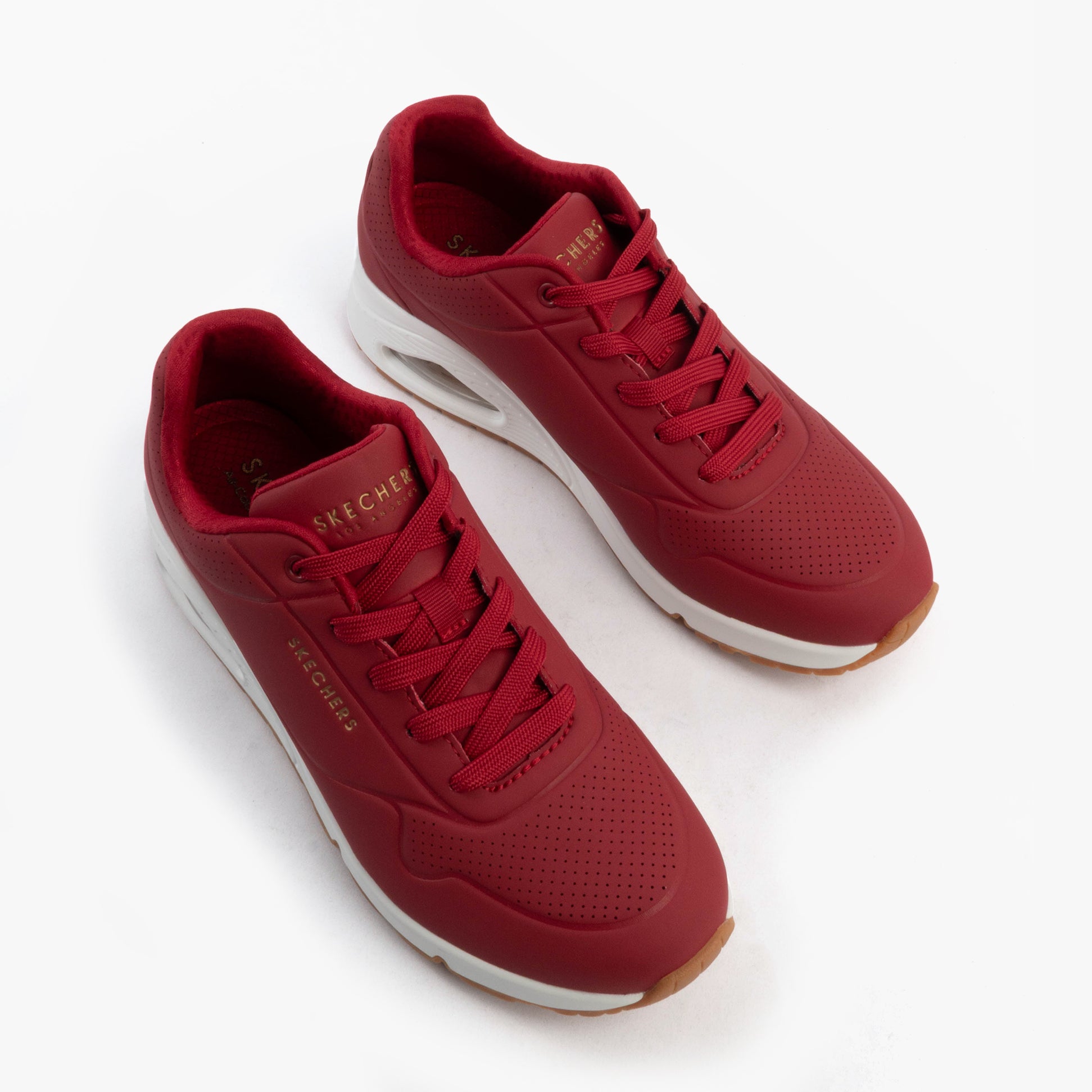 Skechers 73690/DKRD UNO - STAND ON AIR Womens Trainers Dark Red top view with lace-up closure and air-cooled memory foam.