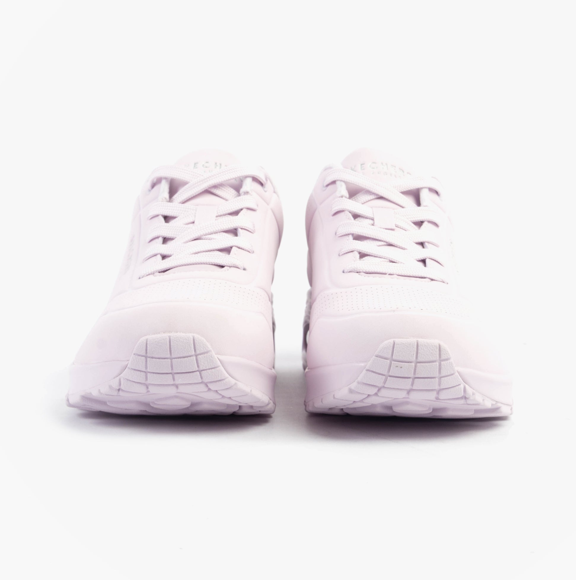 Skechers 73690/LVLP UNO - STAND ON AIR Womens Trainers Purple front view showcasing lace-up design and low top profile.