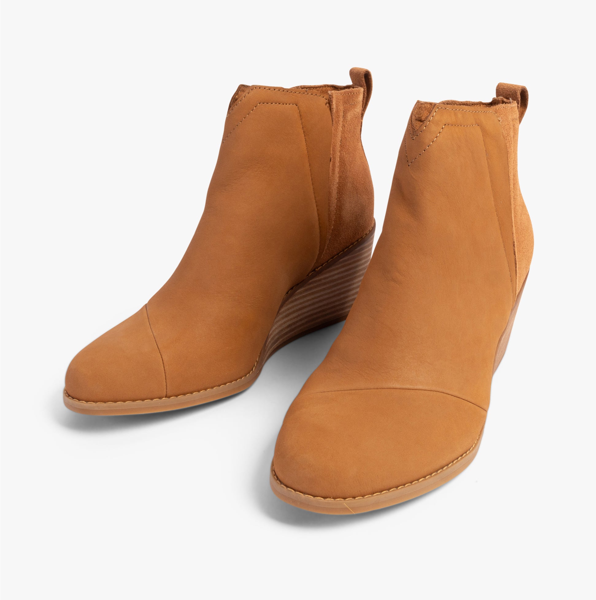TOMS CLARE Womens Boots Tan, side view of wedge ankle boots in tan leather and suede.