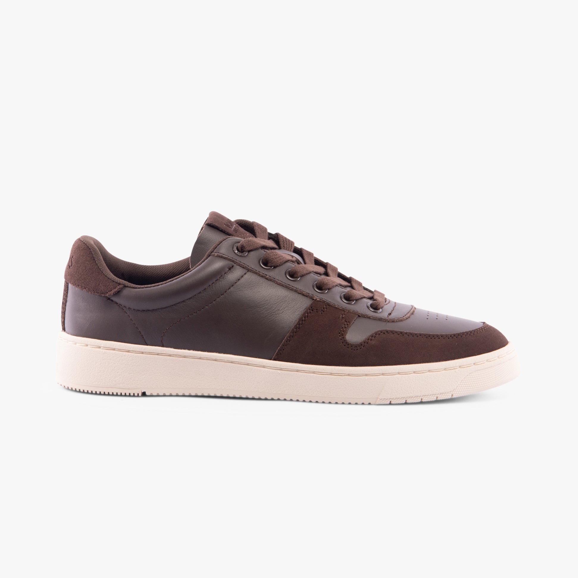 TOMS TRVL LITE COURT Mens Trainers Brown side view showcasing leather and suede upper with lace-up closure.
