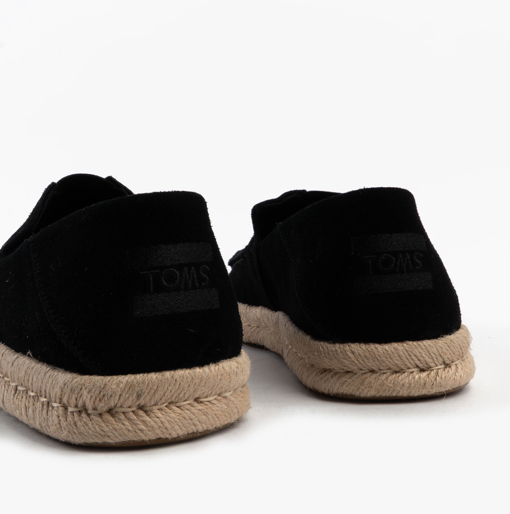 TOMS ALONSO LOAFER ROPE Mens Espadrille Black rear view with suede upper and rope sole.
