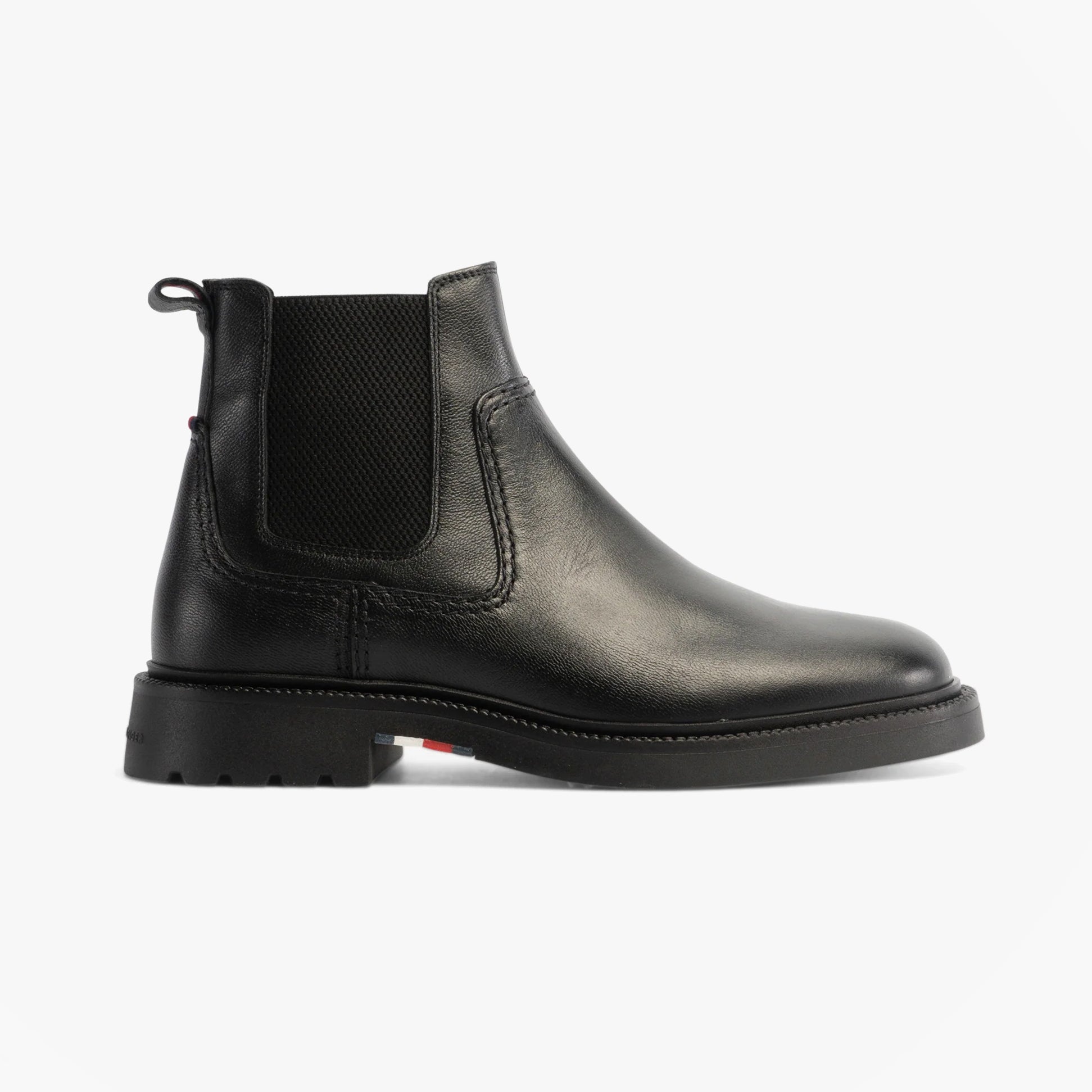 Tommy Hilfiger HILFIGER COMFORT Mens Chelsea Boots Black side view featuring leather upper and elasticated side panel.