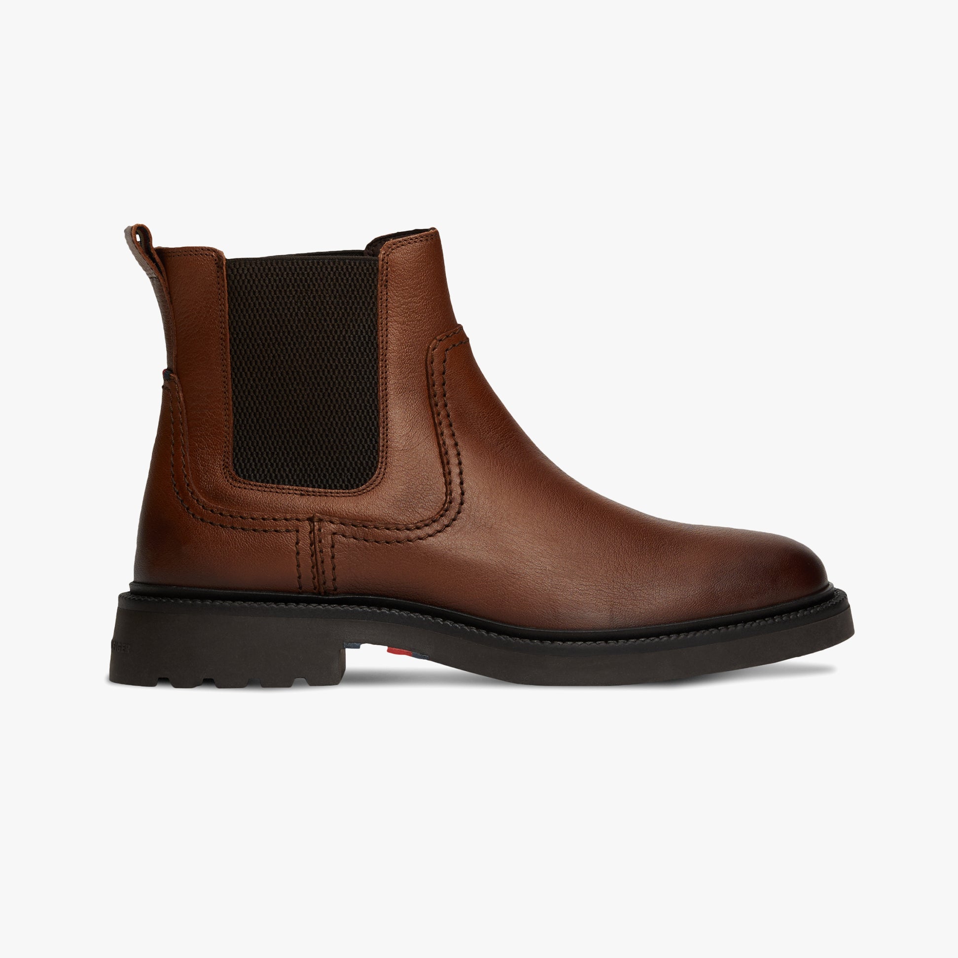 Tommy Hilfiger HILFIGER COMFORT Mens Chelsea Boots Winter Cognac side view showcasing leather upper and block heel.