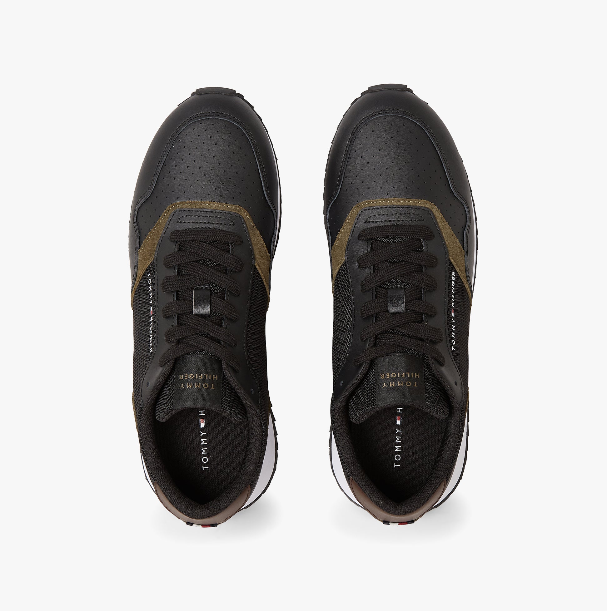 Tommy Hilfiger LEATHER SERRATED RUNNER Mens Trainers Black top view of trainers showing lace-up design and contrasting colors.