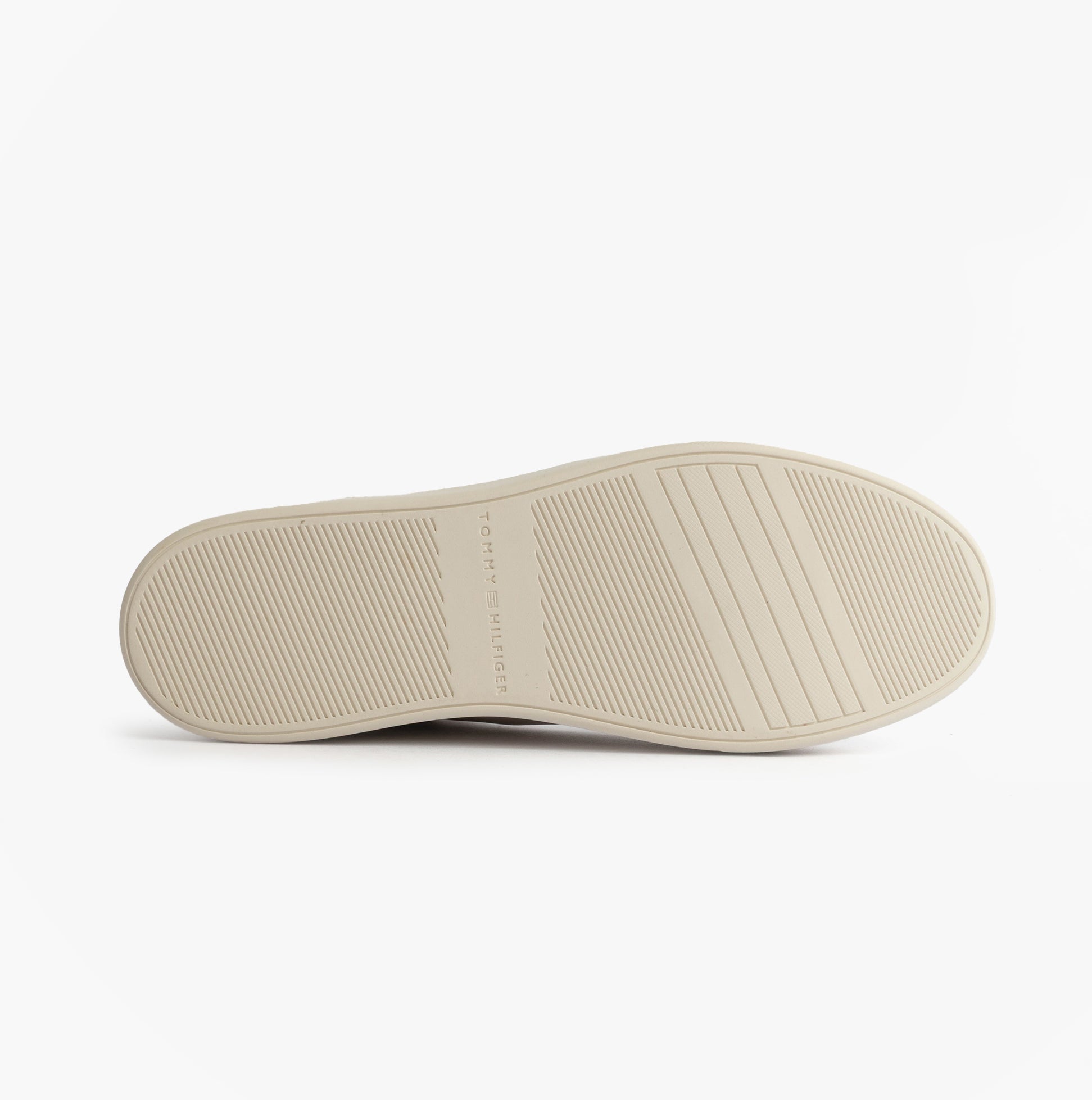 Tommy Hilfiger ELEVATED COURT SNEAK Womens Court Trainers Trainers Ancient White bottom view of rubber sole