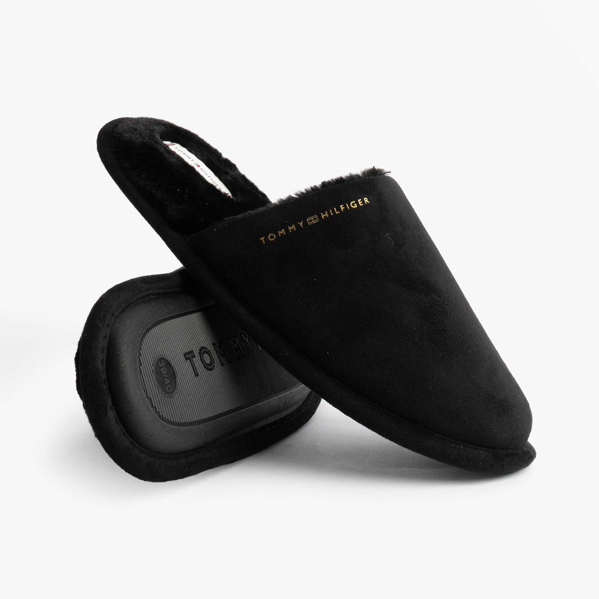 Tommy Hilfiger TH SOFT HOUSE SHOE Womens Slippers Black side view, comfortable mules with synthetic sole and textile upper.