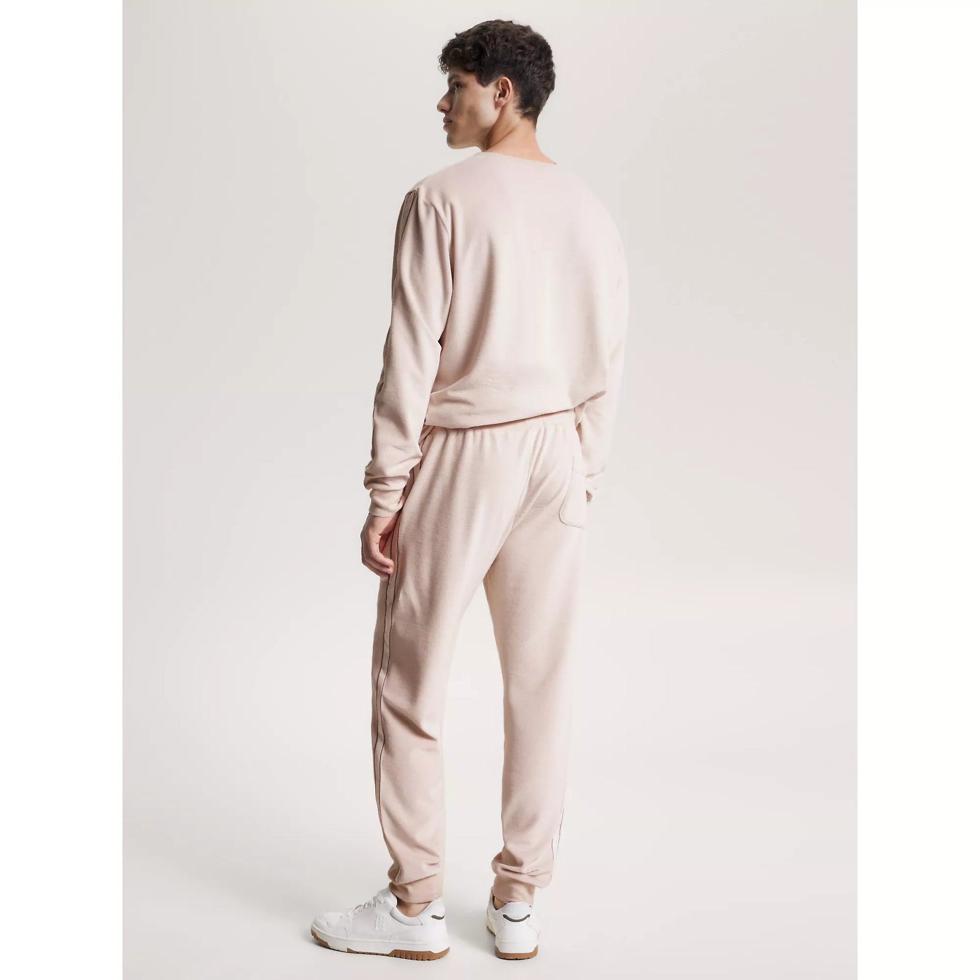 Tommy Hilfiger TH ESTABLISHED Mens Ribbed Velour Lounge Joggers Cashmere Creme