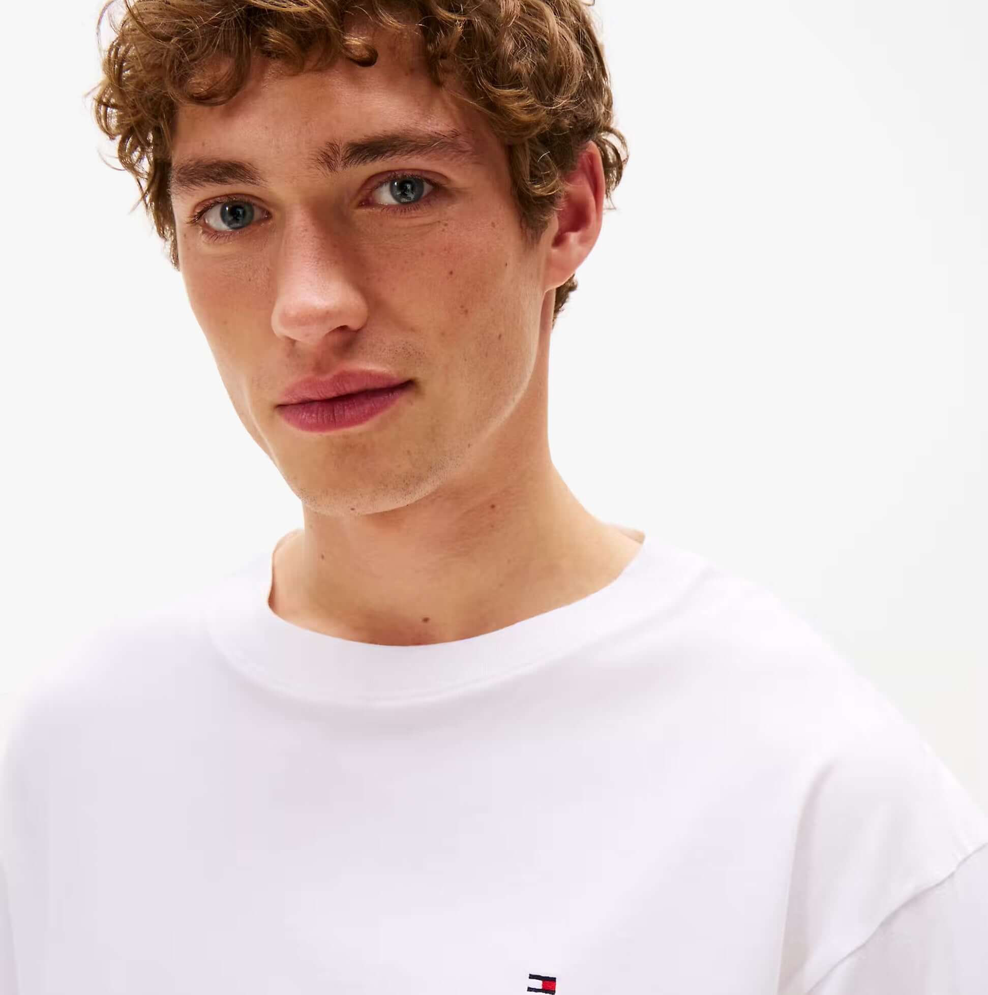Tommy Hilfiger SS JERSEY PJ SET Mens Pyjama Set Multicoloured front view model wearing white tee
