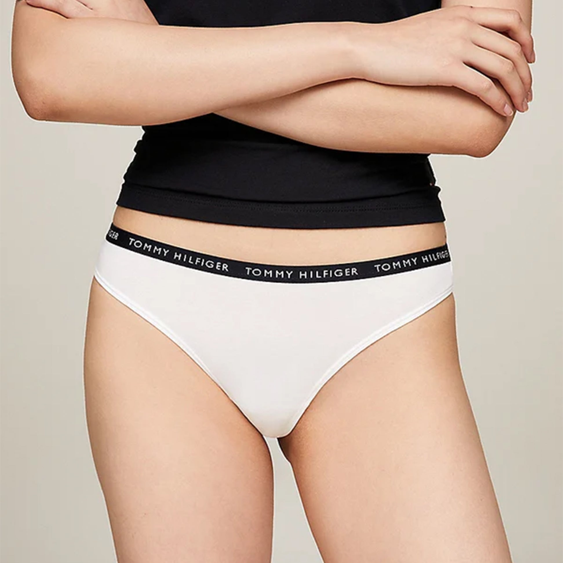 Tommy Hilfiger THONG 3 Pack Womens White/Desert Sky/Primary Red front view displaying high-cut leg and elasticated waistband.