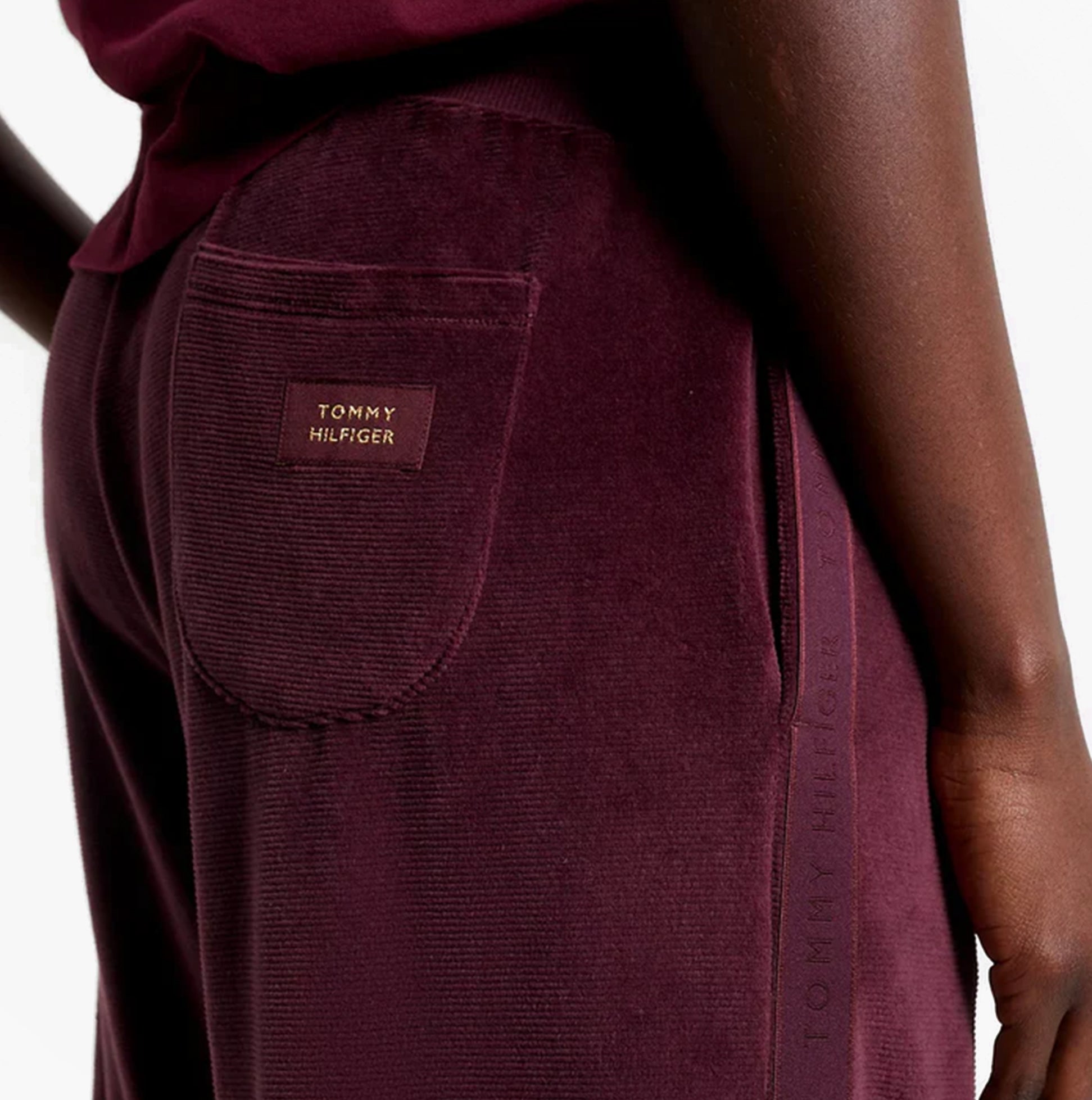 Tommy Hilfiger PANTS VELOUR Womens Pants Deep Burgundy