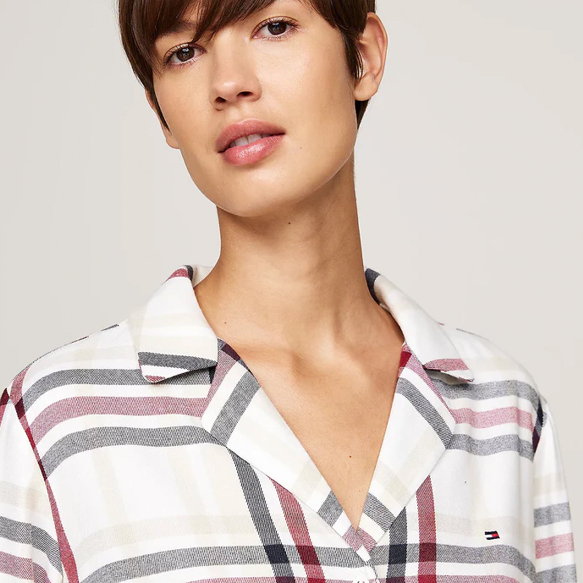 Tommy Hilfiger ORIGINAL Womens Pyjamas & Slippers Gift Set Heritage Check Ivory - Front view of model wearing checkered pyjama top
