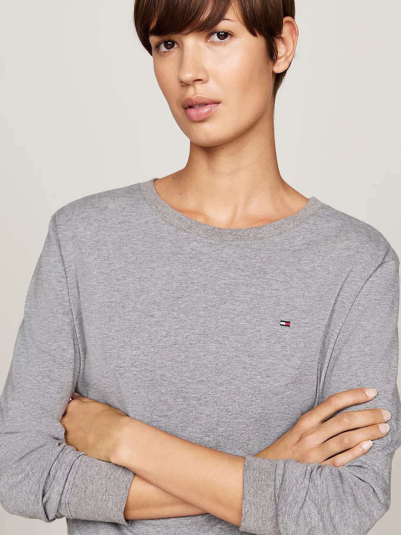 Tommy Hilfiger ORIGINAL Womens Legging Pyjama & Eye Mask Gift Set front view model wearing grey long sleeve top.