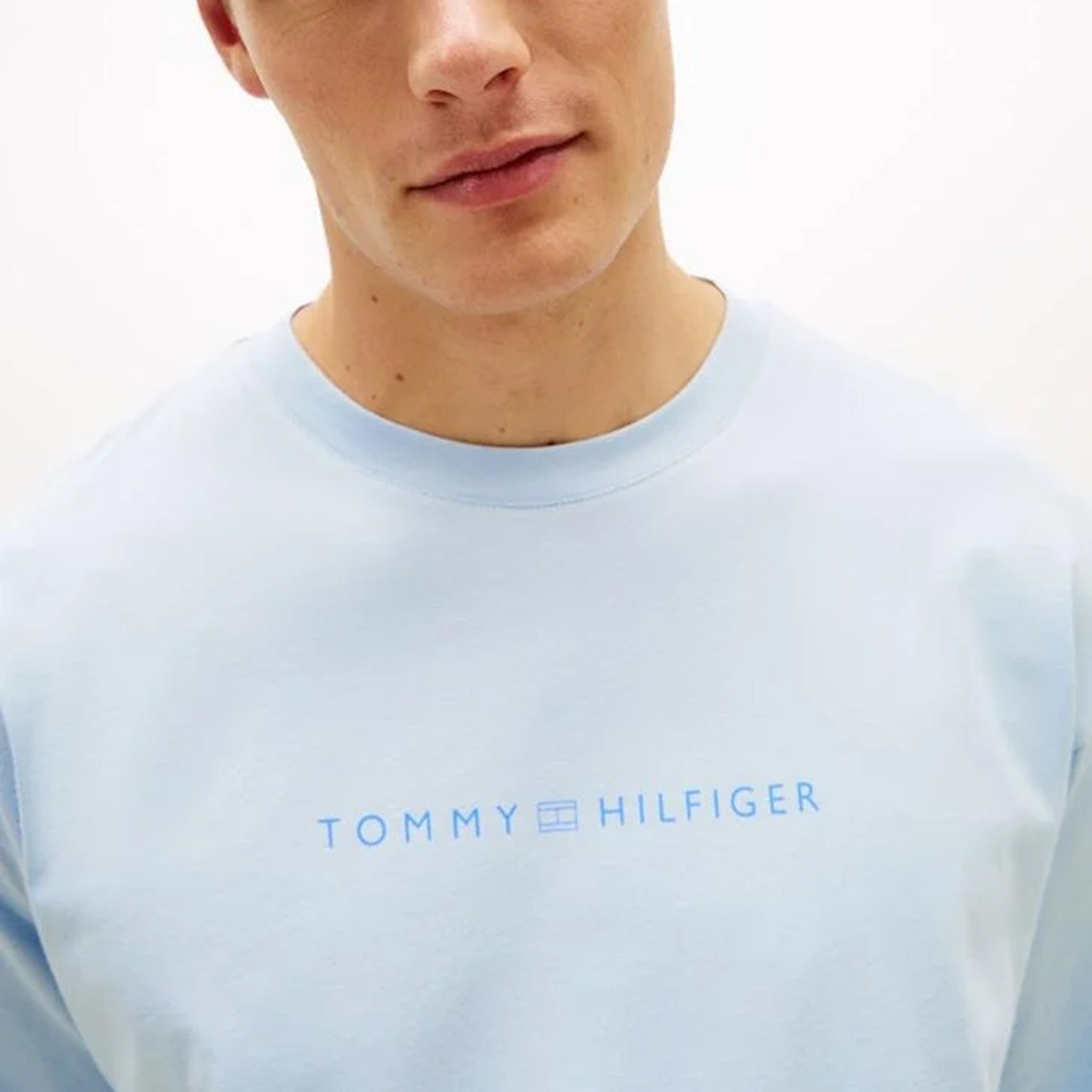 Tommy Hilfiger SS LOGO TEE Mens T-Shirt Breezy Blue