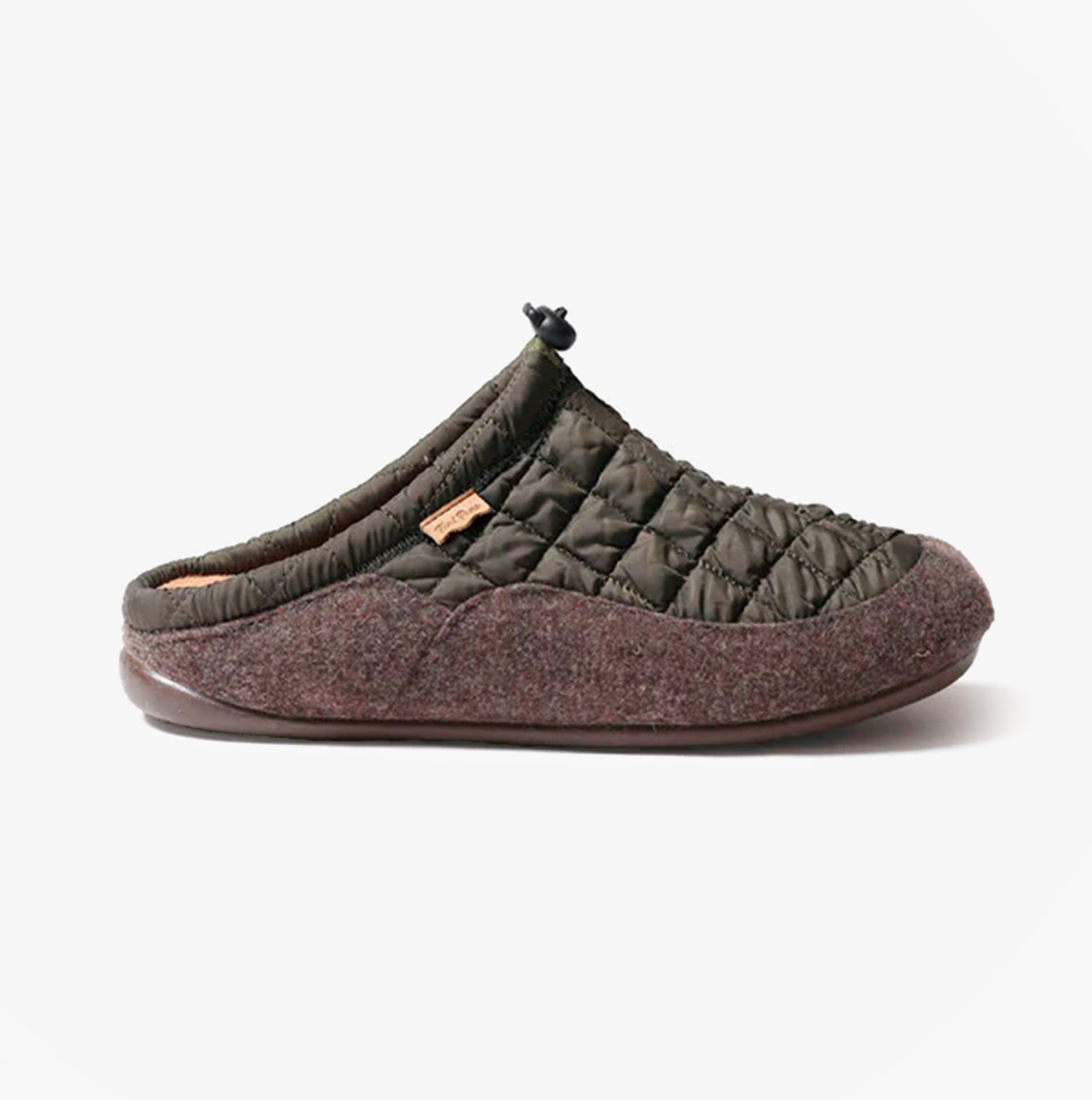 Toni Pons NADIR-UM Mens Caqui side view of slipper, featuring felt and textile materials, round toe, and slip-on design.
