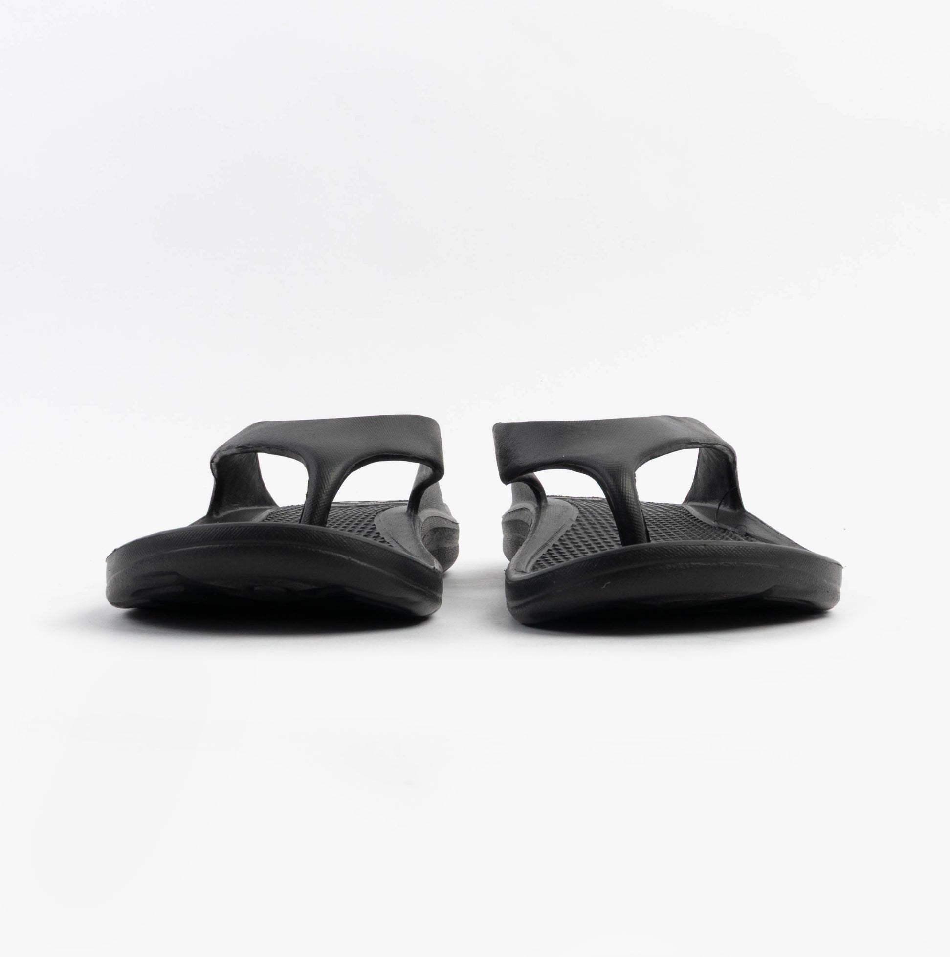 0350FBLK Womens Toe Post Sandals Black