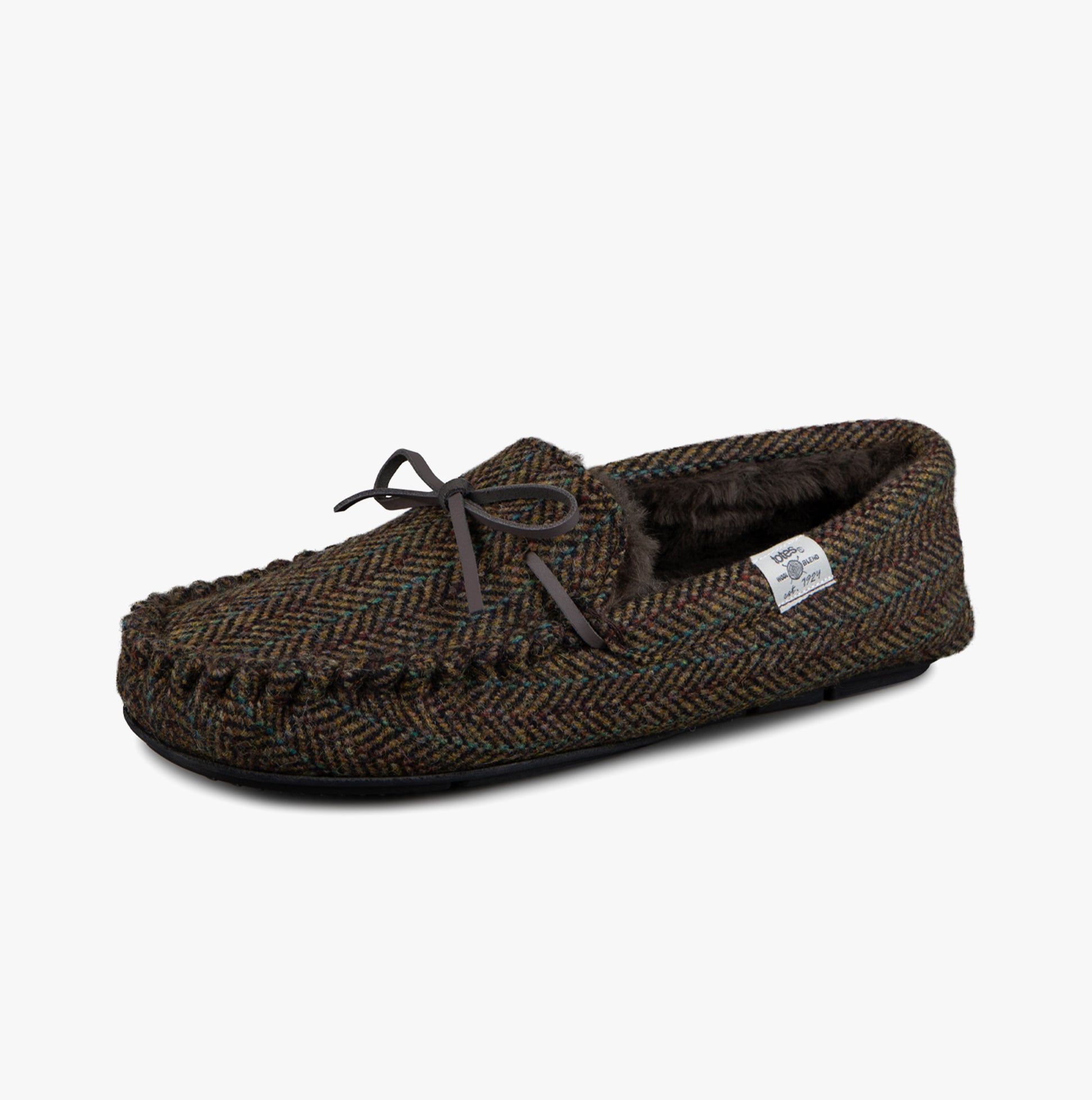 Totes Toasties WOVEN WOOL MIX MOCCASIN Slippers Mens Brown side view featuring woven wool design and faux fur lining.