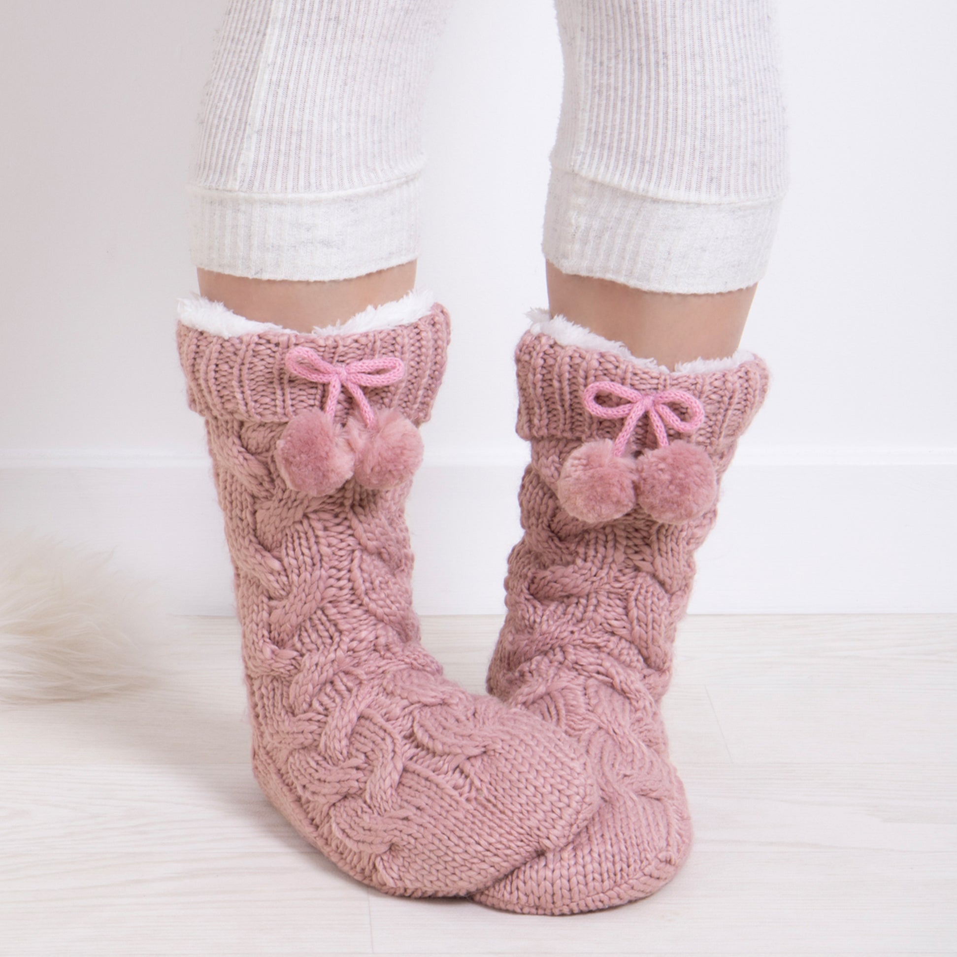 Totes Toasties LUXURY CHUNKY KNIT Pom Slipper-Sox Womens Dusky Pink side view showcasing pom-poms and knit design.