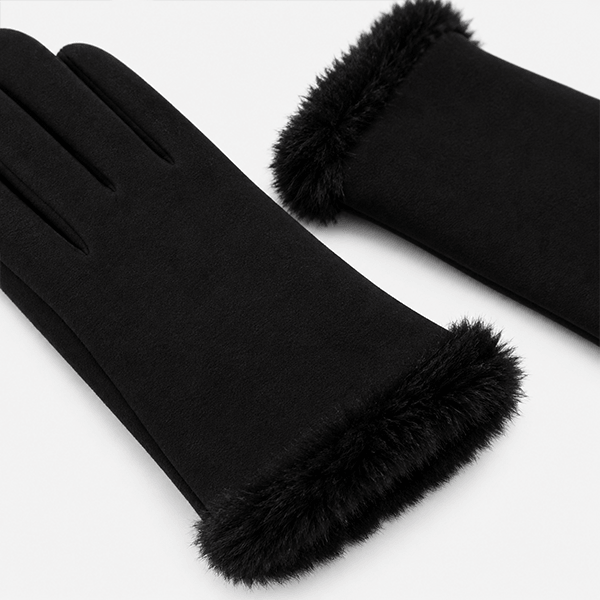 Totes Isotoner THERMAL SMARTOUCH GLOVE WITH FUR CUFF Womens Gloves Black displayed with plush faux fur cuff.