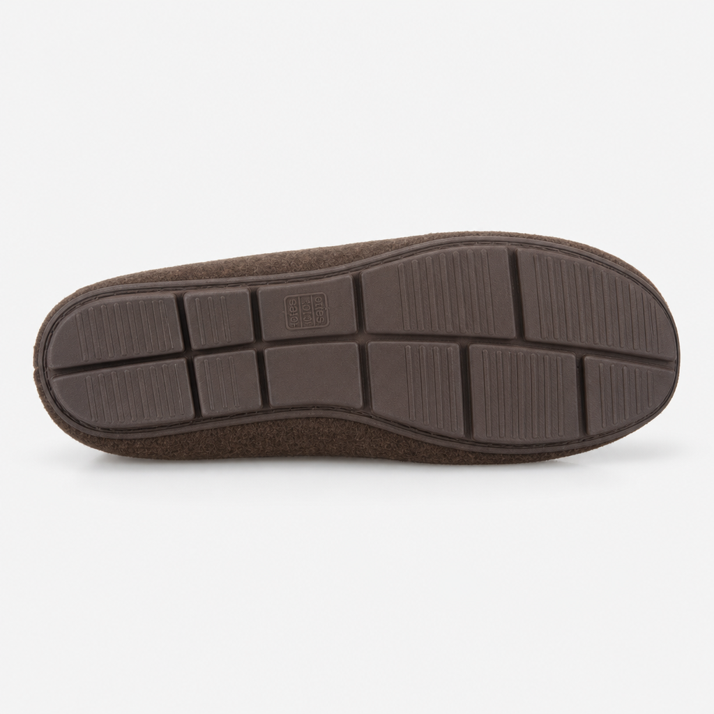 Totes Toasties FELT MOCCASIN SLIPPER WITH CHECK SOCK Mens Moccasins Brown
