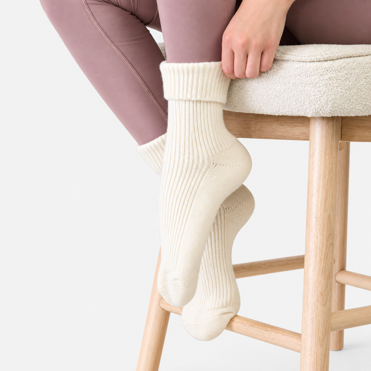 Totes Toasties 1PP CASHMERE TURN OVER TOP SOCKS Womens Ankle Socks Cream