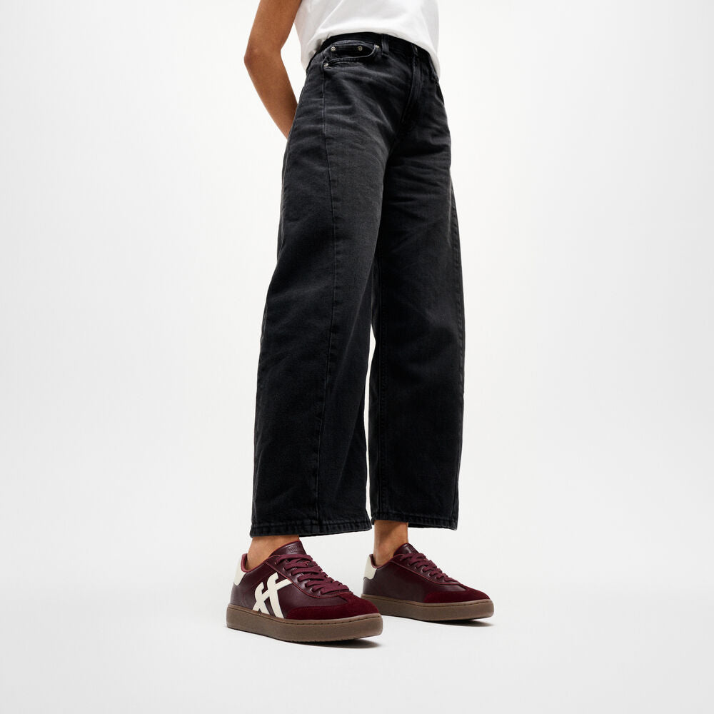 FitFlop THE DASH T-TOE LEATHER Womens Casual Trainers Dark Merlot/Urban White