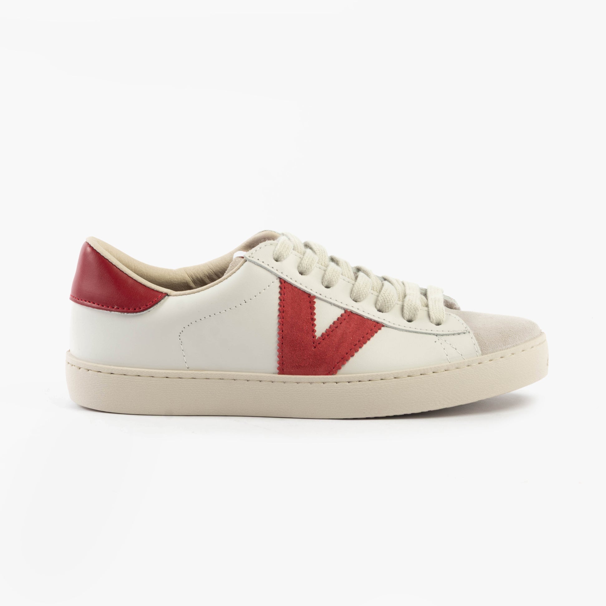 Victoria BERLIN Womens Trainers Carmin side view showcasing red accents and lace-up closure.