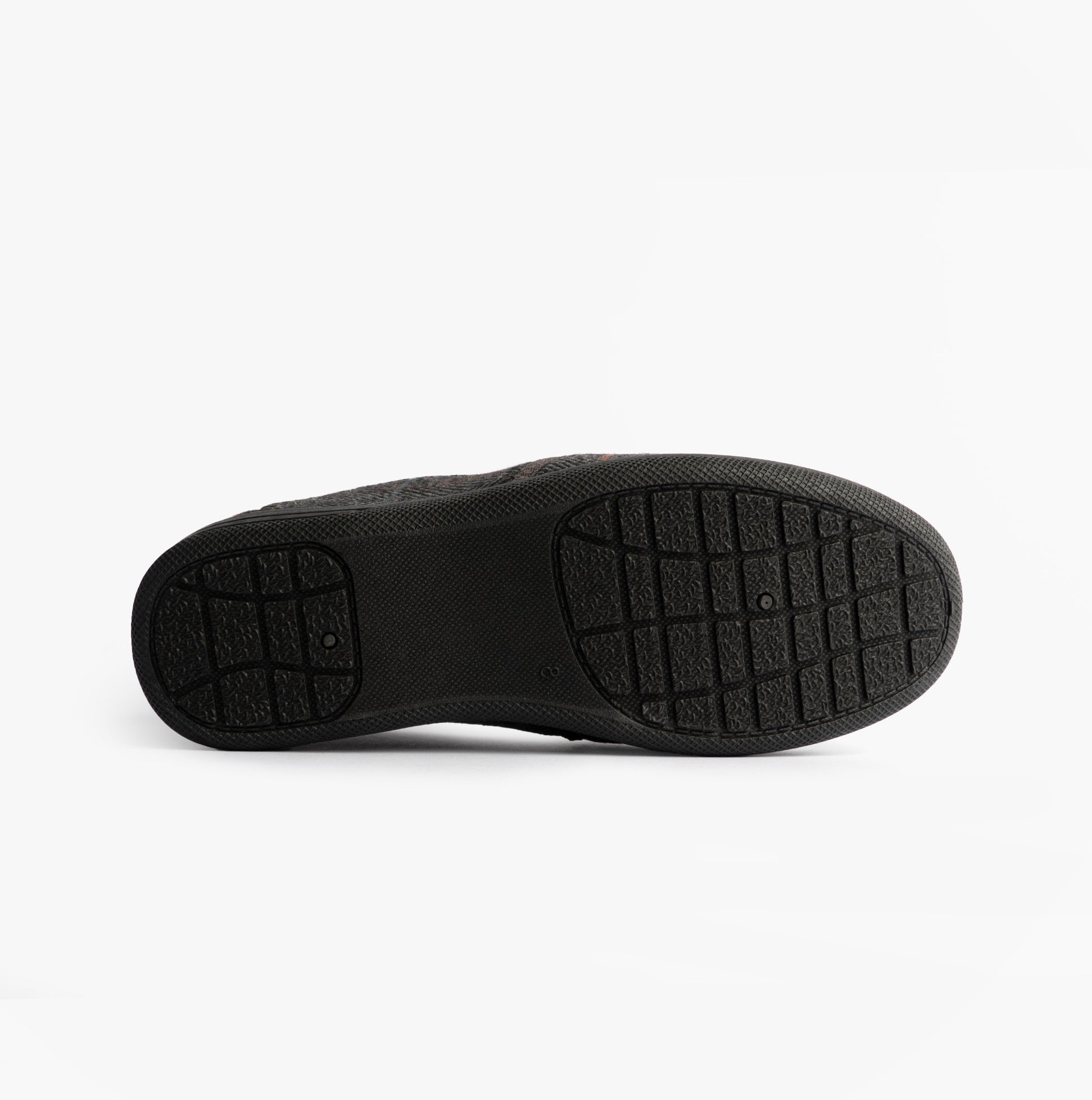 Zedzzz KENNY Mens Full Slippers Slippers Grey bottom view showcasing textured sole.